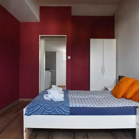 Good Bye Lenin Doubles Exclusive Hostel *