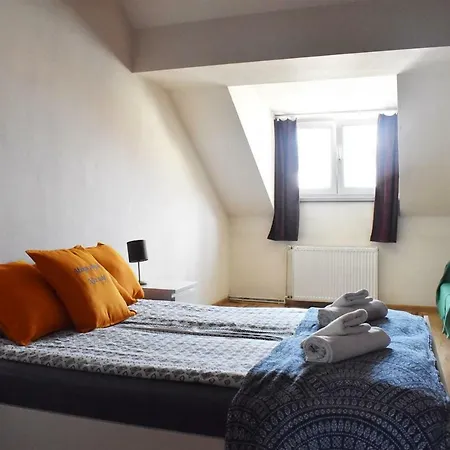 Hostel Good Bye Lenin Doubles Exclusive *