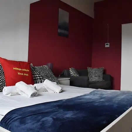 Good Bye Lenin Doubles Exclusive Hostel